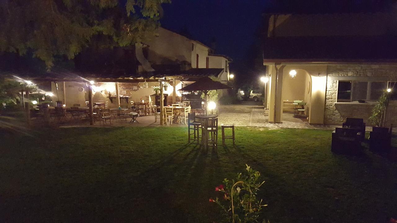 Locanda Montepaolo Dovadola Eksteriør bilde